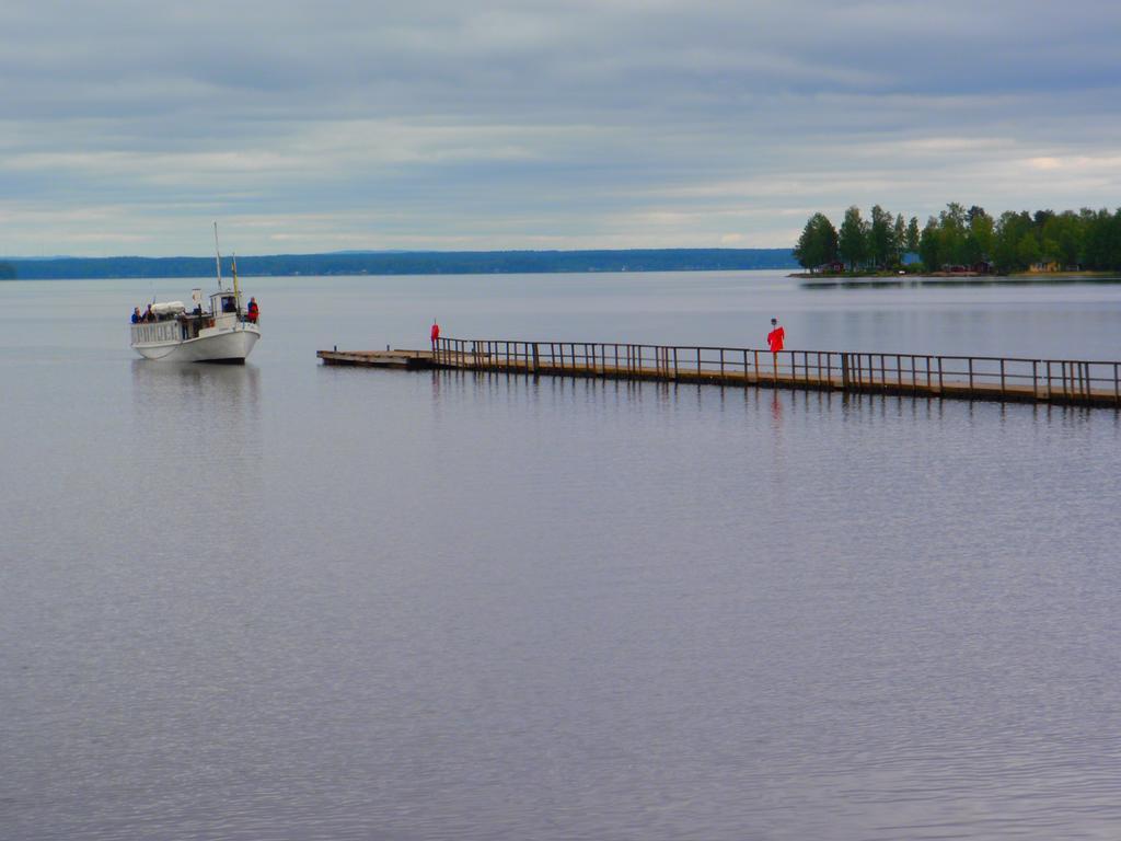 Arsunda Strandbad Sjoesunda Vandrarhem 外观 照片